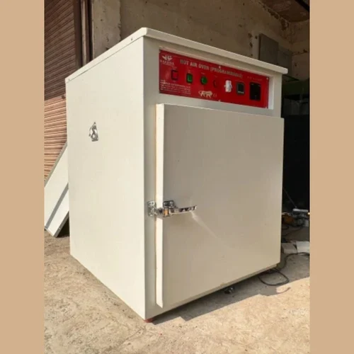 Hot Air Circulating Oven