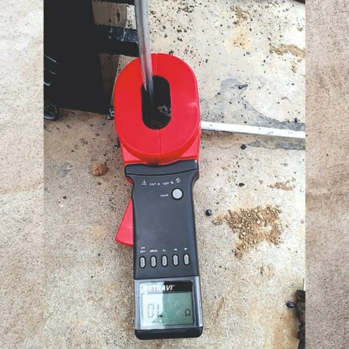 CET-05 Clamp On Ground Resistance Tester